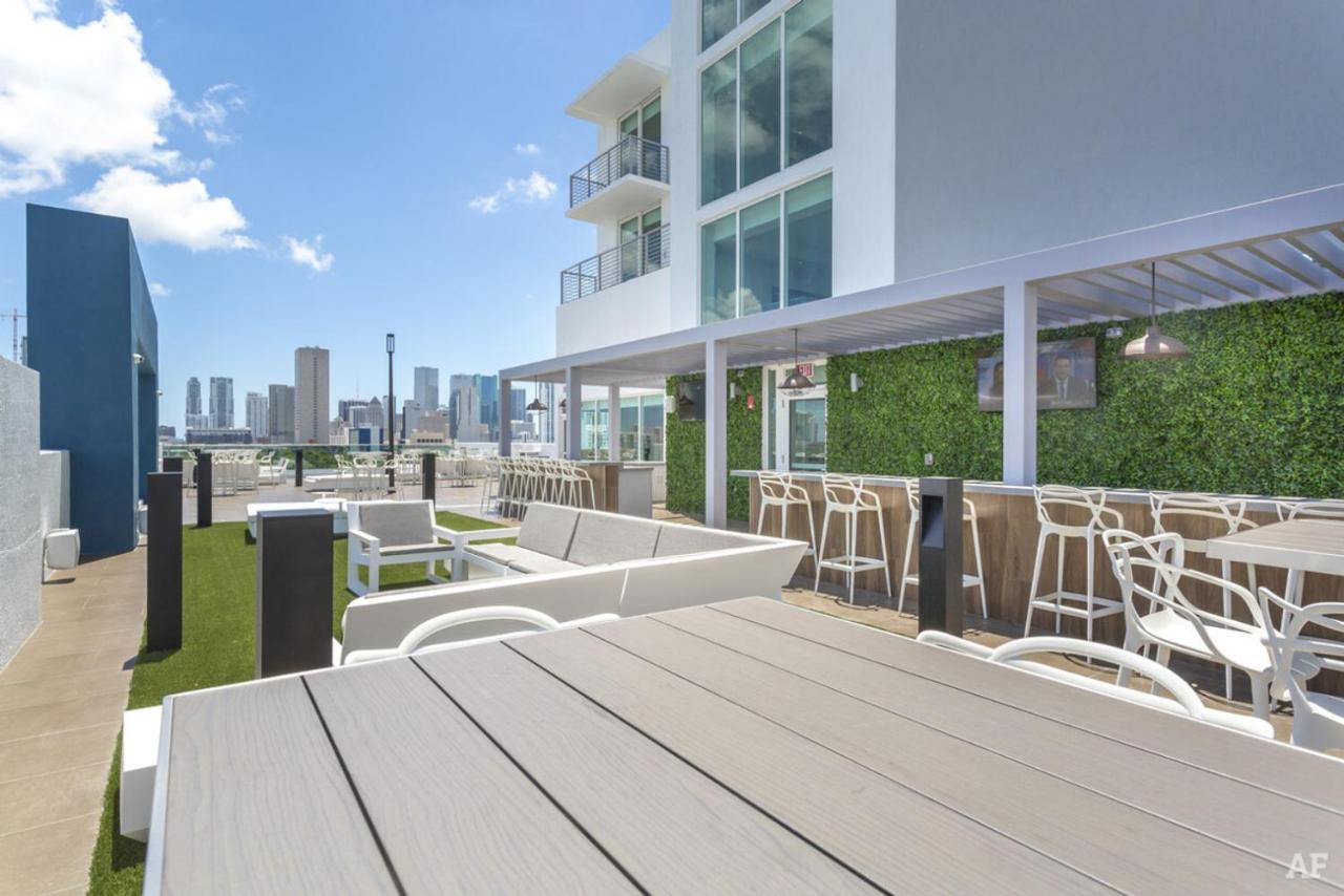 Brickell 2br W Gym Pool Wd Nr Center Mia-42